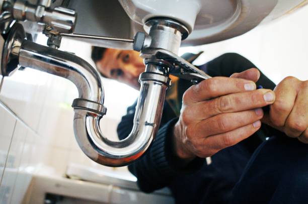 Best Clogged Drain Plumber  in Maud, TX